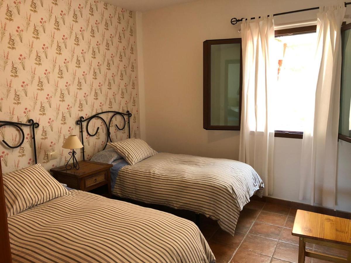 Vv El Almendro Apartment Техеда Екстериор снимка